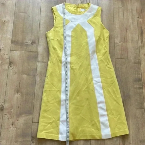 Trina Turk Retro Style Geometric Yellow White Shift Dress - Picture 8 of 9